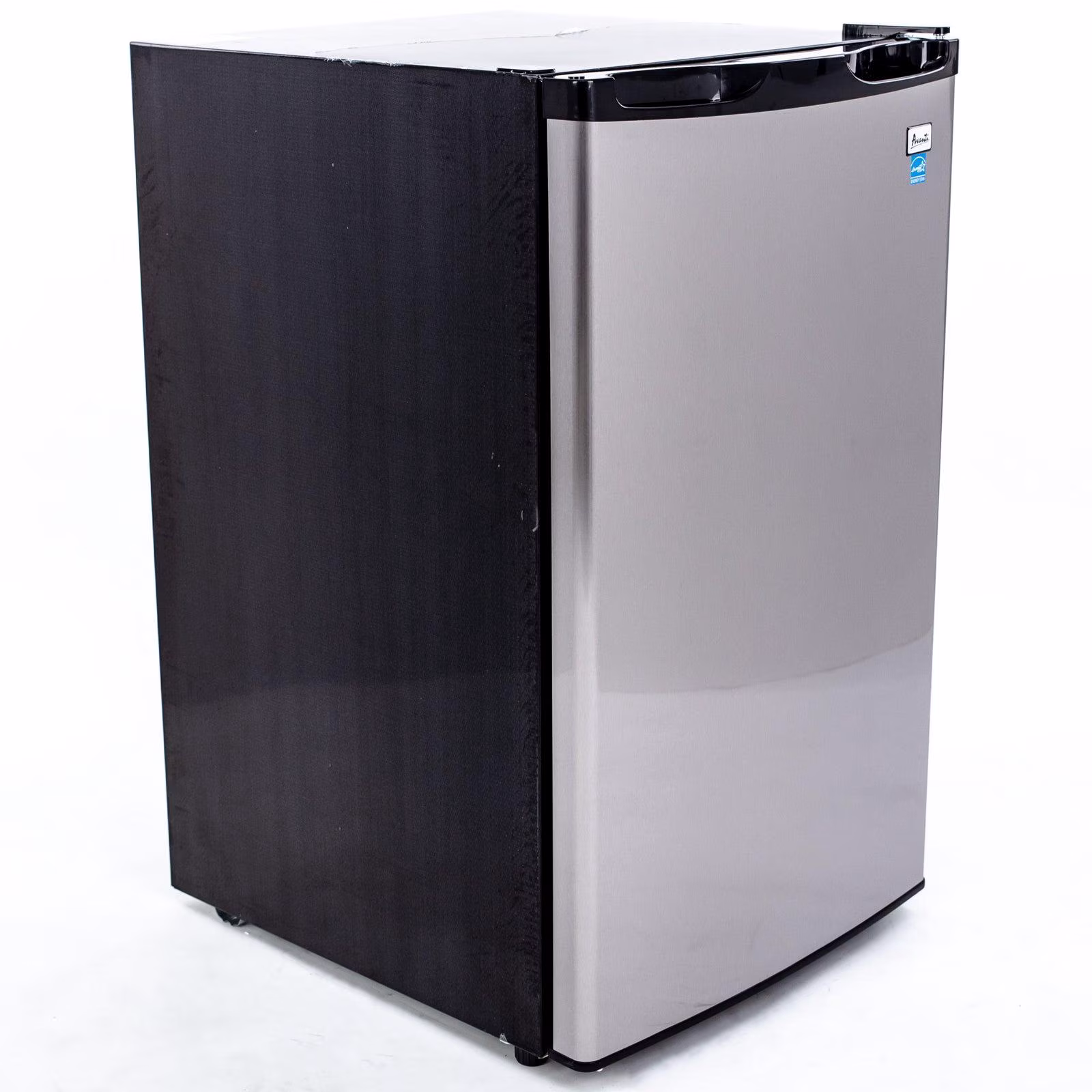 Avanti 4.4 cu. ft. Compact Refrigerator, Mini-Fridge, in Black (RM4416B) - Image 5