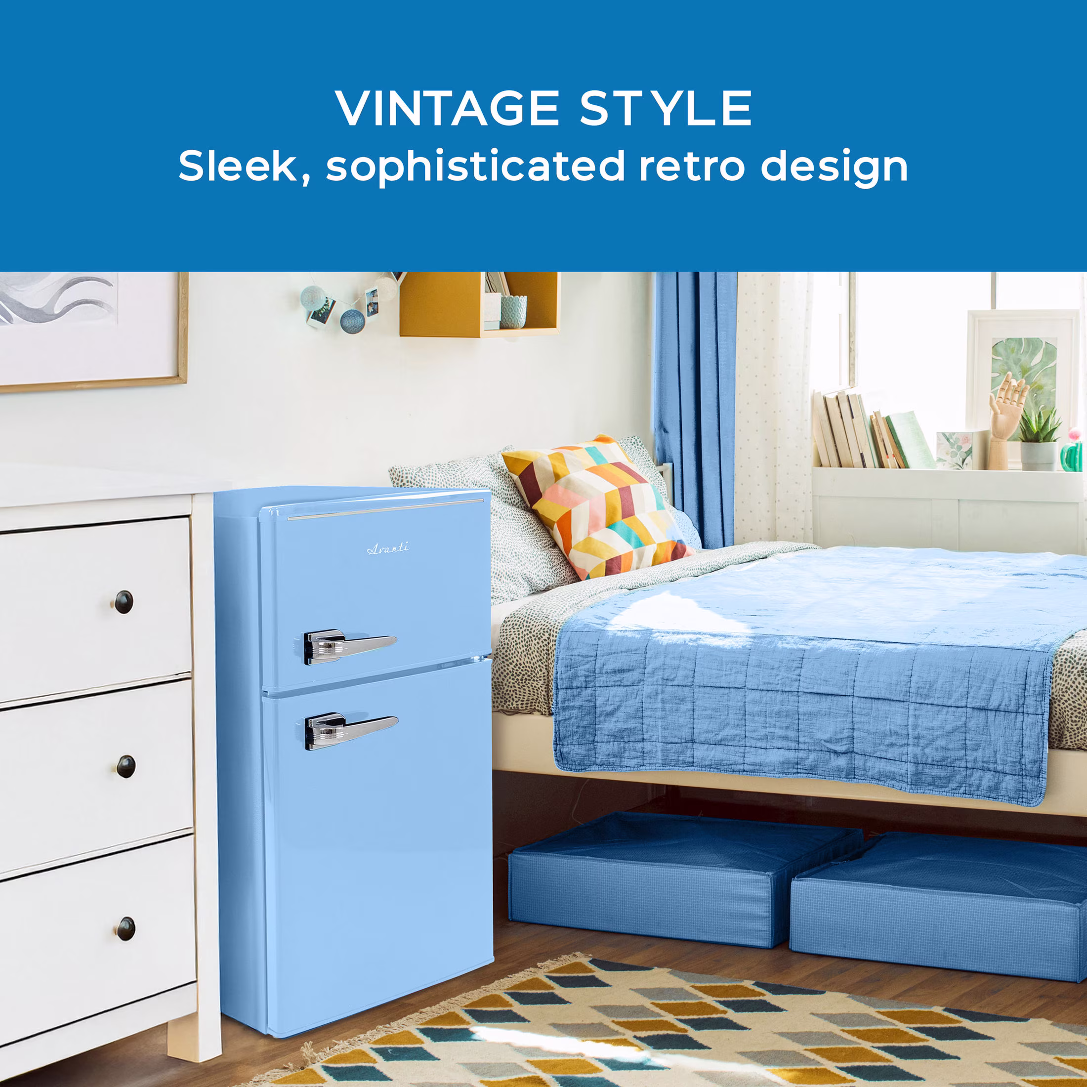 Avanti Retro Double-Door Refrigerator with Freezer, 3.1 Cu. Ft. Capacity, Energy Star, in Robin's Egg Blue (RMRT30X6BL-IS) - Image 4