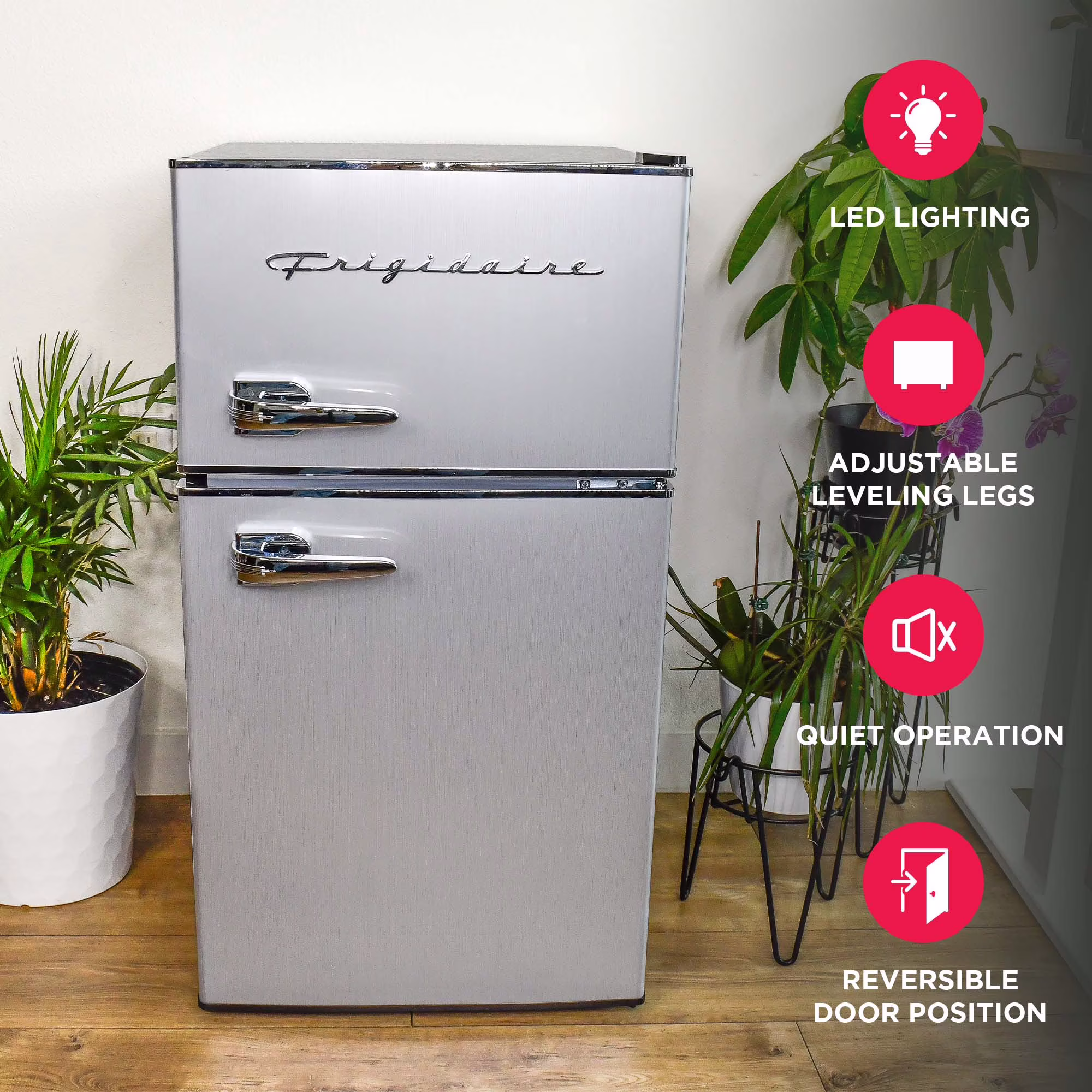 Frigidaire 3.1 Cu. ft. Retro Refrigerator with Freezer Compartment, 2-Door Compact Fridge, Platinum - Image 5