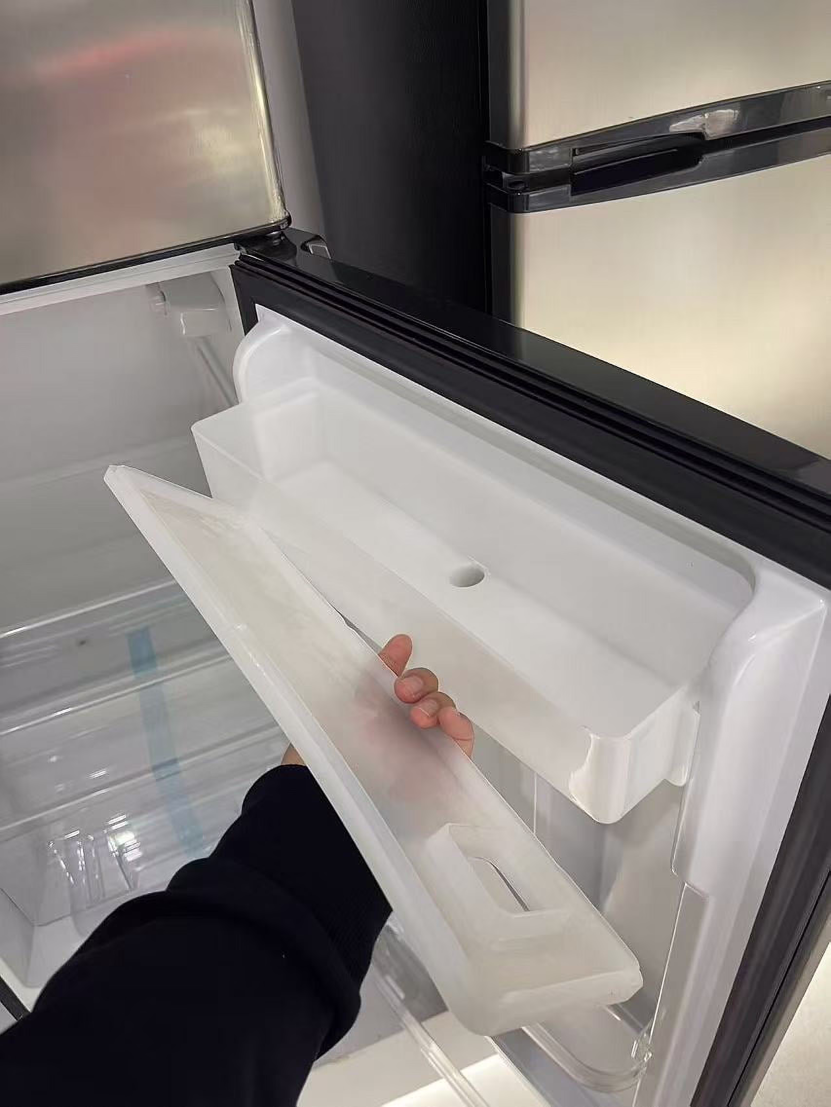 Frigidaire 7.5 Cu Ft Top Freezer Refrigerator with Beverage Dispenser, Platinum – Apartment Size Refrigerator for Kitchen, Office, Garage - Image 4