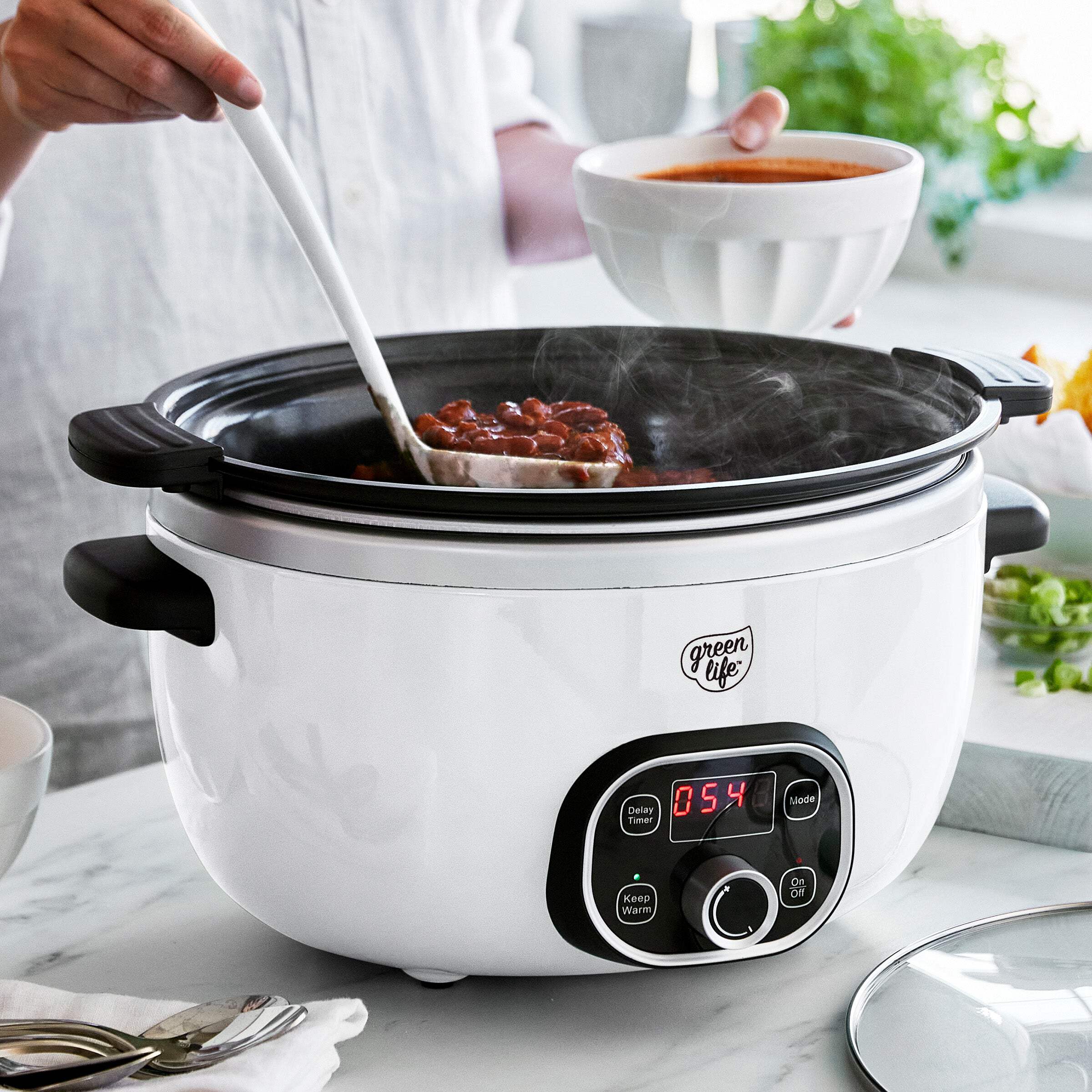 GreenLife 8QT Slow Cooker, Non-Toxic Ceramic Nonstick, Family Size, White - Image 5