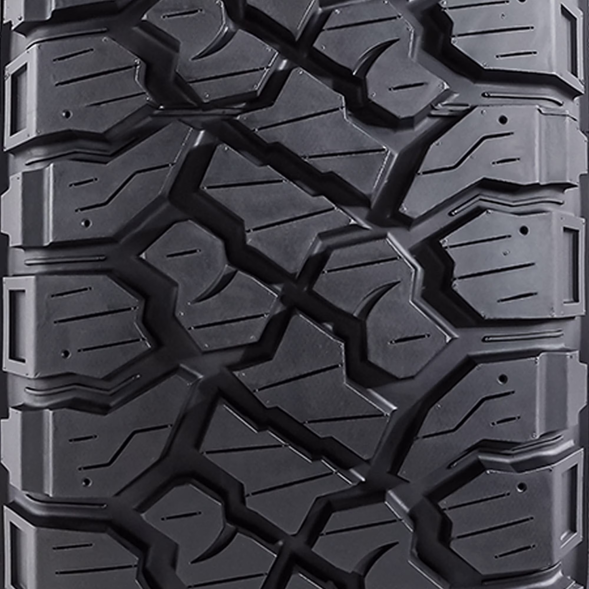 Kenda Klever R/T KR601 Rugged Terrain LT35X10.50R17 121R D Light Truck Tire - Image 2