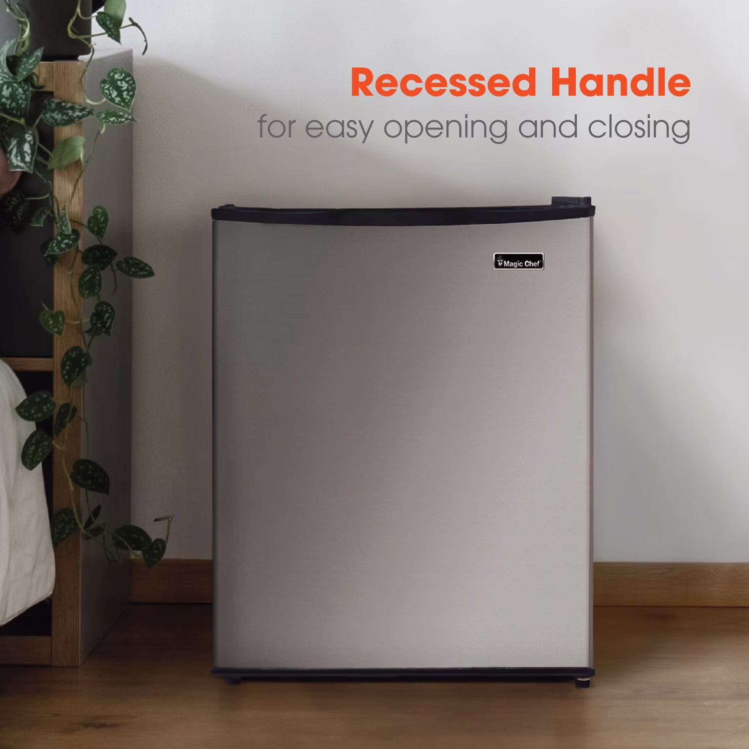 Magic Chef Energy Star 2.4 Cu. ft. 18.5" W Mini Fridge, Stainless Steel Door - Image 5