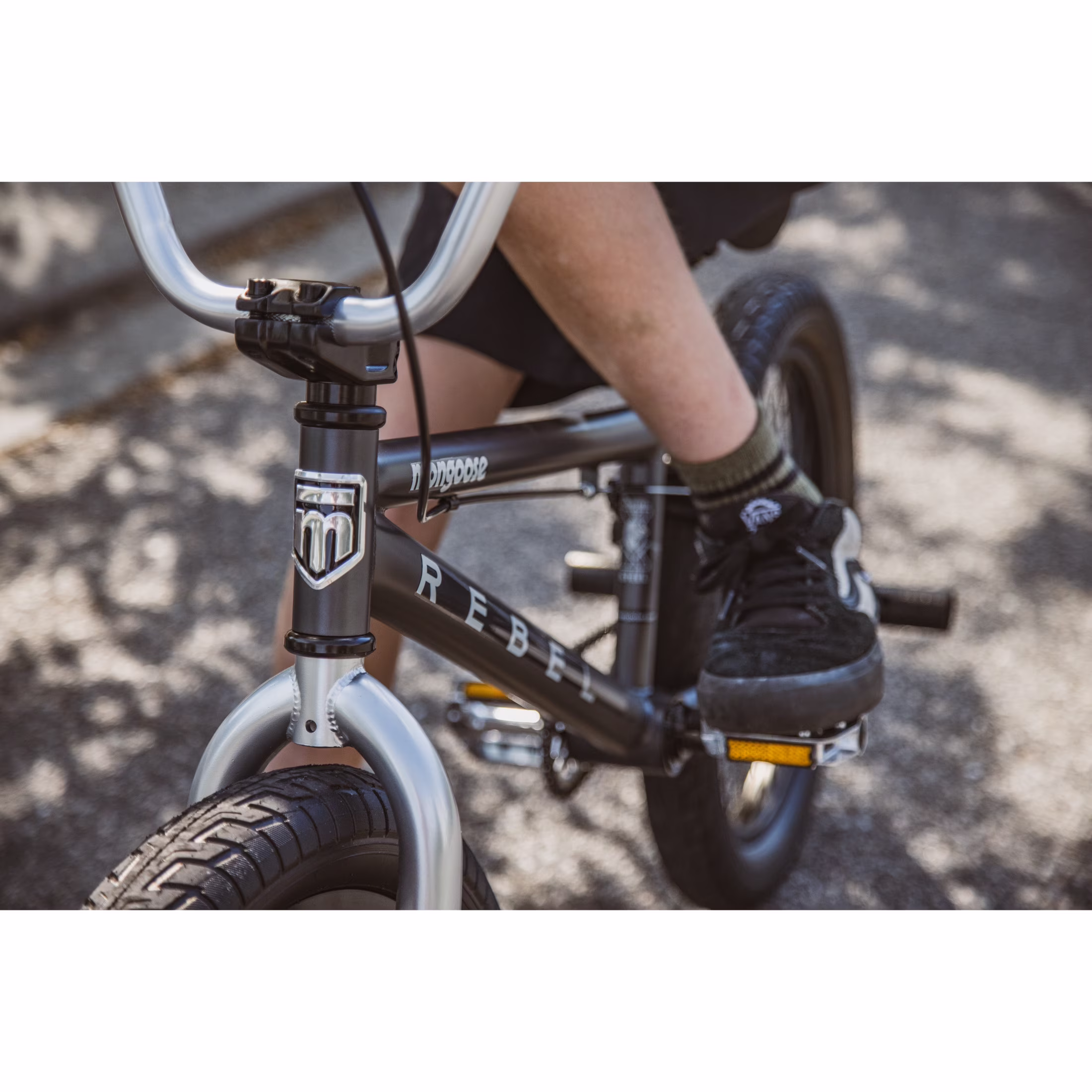 Mongoose Rebel X1 BMX Bike, 20-in. Wheels, Kids Ages 7-14 Years, Gray Child Bicycle - Image 4