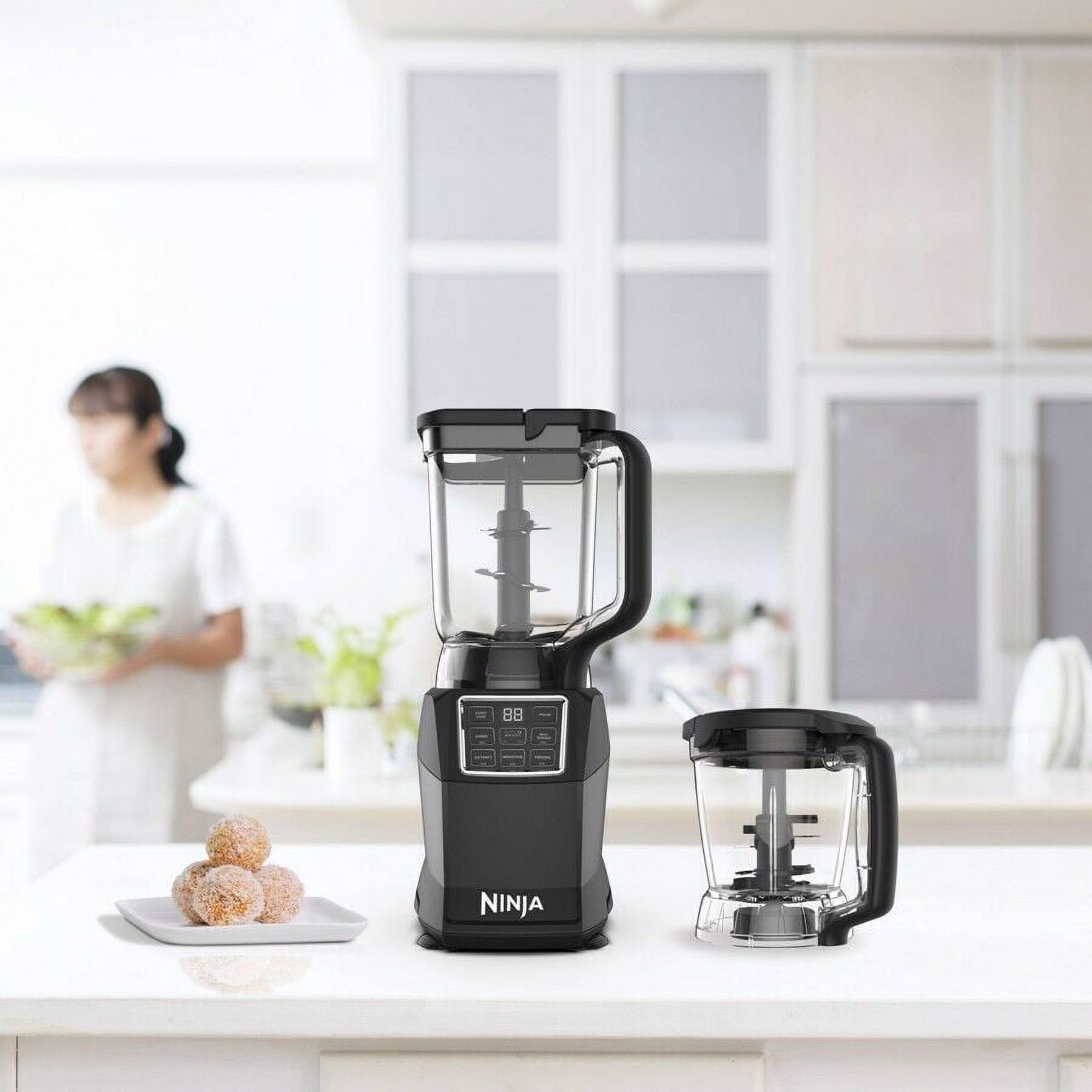Ninja Kitchen System with Auto IQ Boost and 7-Speed Blender: Food Processor, 72 oz Capacity, Stainless Steel Blades - Image 4